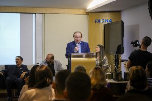 “Nosso trabalho fica mais fácil quando os profissionais têm boa formação e, na OBQ, ficamos com a tranquilidade de que o futuro sorri para nosso país”