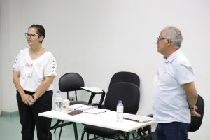 XXI ENEQ: Professores defendem construção de pensamento crítico em sala de aula