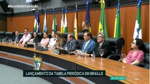 Química e acessibilidade: presidente do CFQ participa de solenidade de lançamento da Tabela Periódica em Braile