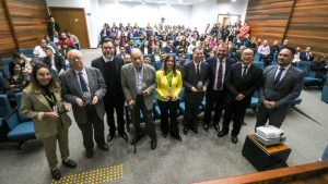 Presidente emérito do CRQ IX é homenageado no Paraná