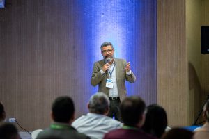 World Clean: conselheiro federal e integrante da Câmara Técnica de Saneantes da Anvisa fala de regulação a fabricantes