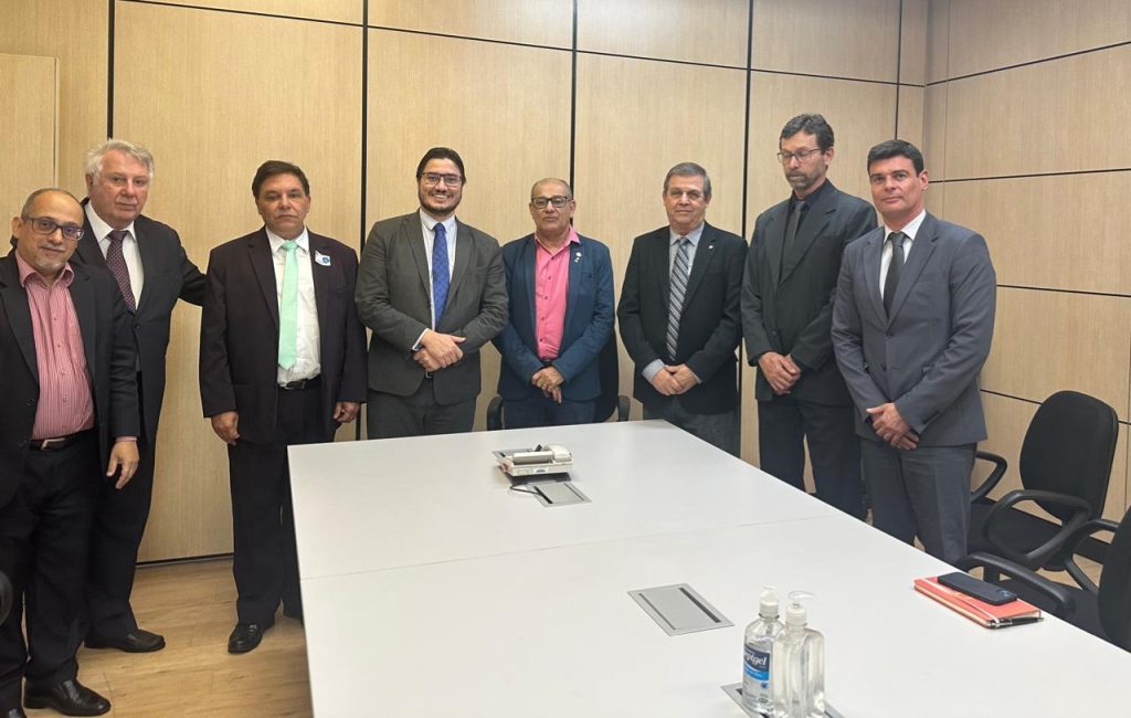 Fortalecimento da Química na educação profissional é pauta de reunião no Ministério da Educação