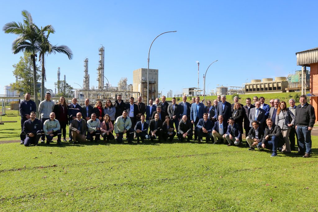 Frente Parlamentar visita Polo de Triunfo e busca chamar atenção para gargalos que minam produtividade