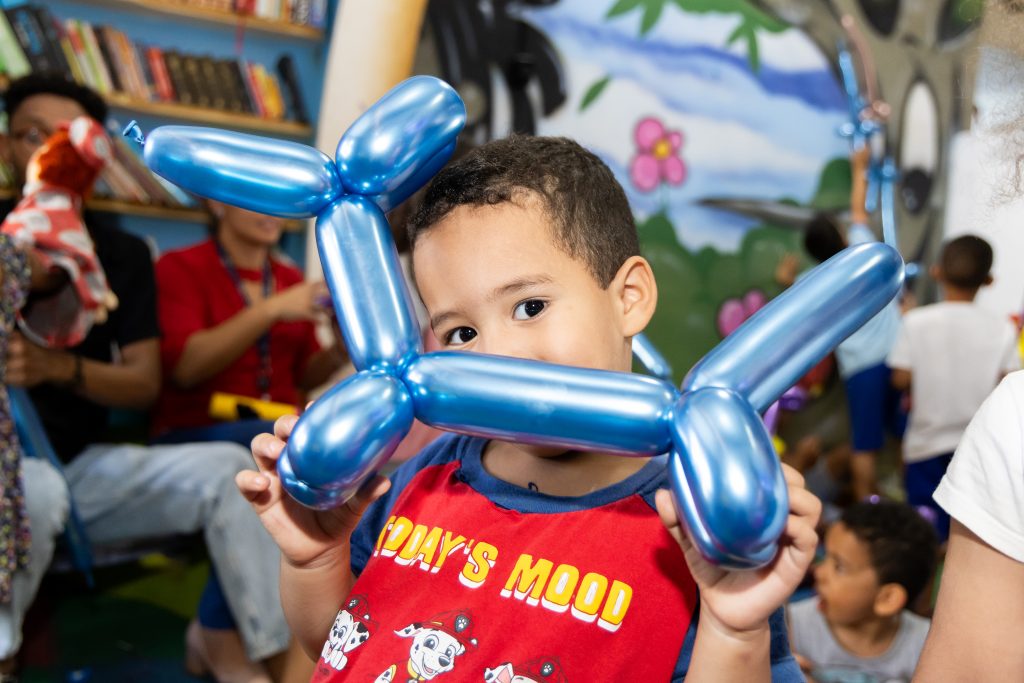 Creche Alecrim recebe doações do CFQ no mês das crianças