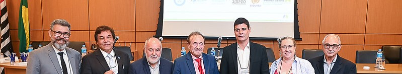 Seminário destaca compromisso do Sistema CFQ/CRQs na gestão sustentável de produtos químicos