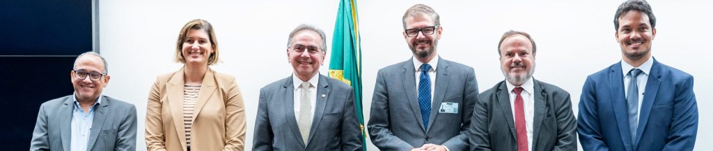 Em audiência pública no Congresso, Sistema CFQ/CRQs reforça a importância do hidrogênio verde no Brasil e no mundo