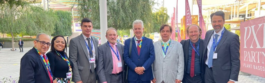 COP28: Sistema CFQ/CRQs estreita laços e parcerias durante Conferência em Dubai