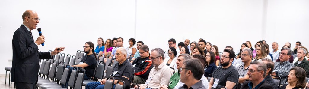 Uso de IA na Ciência e Indústria de Saneantes no cenário atual foram temas do segundo dia da 47ª RASBQ