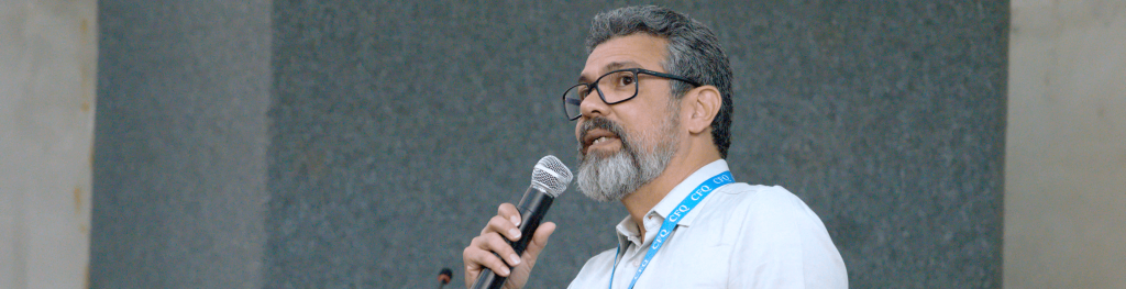 Conselheiro federal destaca oportunidades e aplicações da Química em evento na UnB