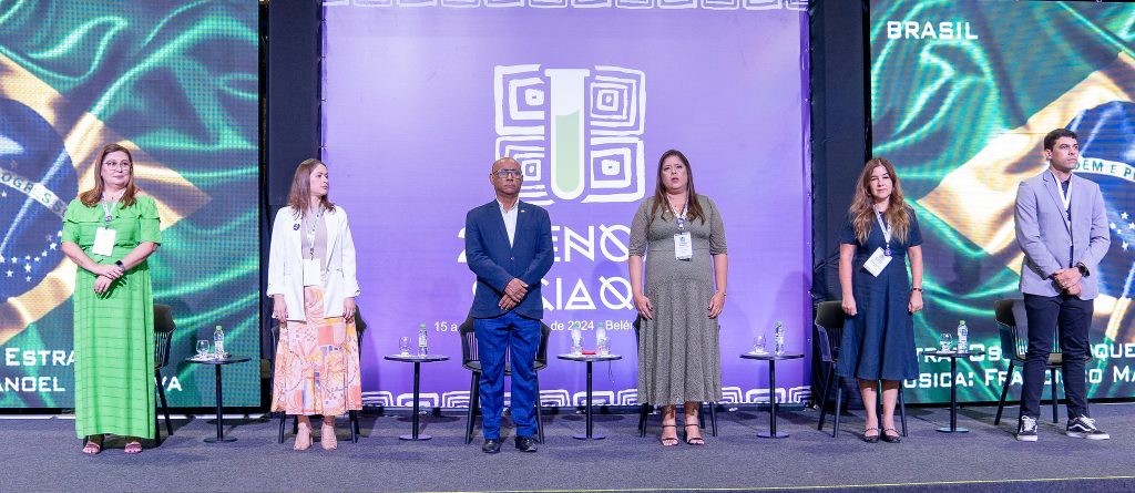 Sistema CFQ/CRQs na abertura do Encontro Nacional de Química Analítica (ENQA) em Belém: pela primeira vez no Norte do país