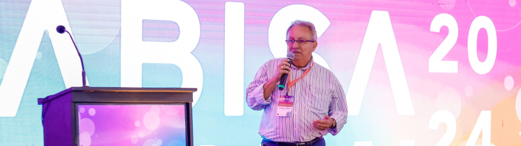 CRQ-XVII marca presença na ABISA Nordeste e destaca o papel do Químico no setor de saneantes e cosméticos