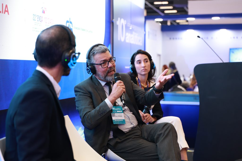 CFQ debate papel da Química Analítica no setor de cannabis durante a Analitica Latin America 2025