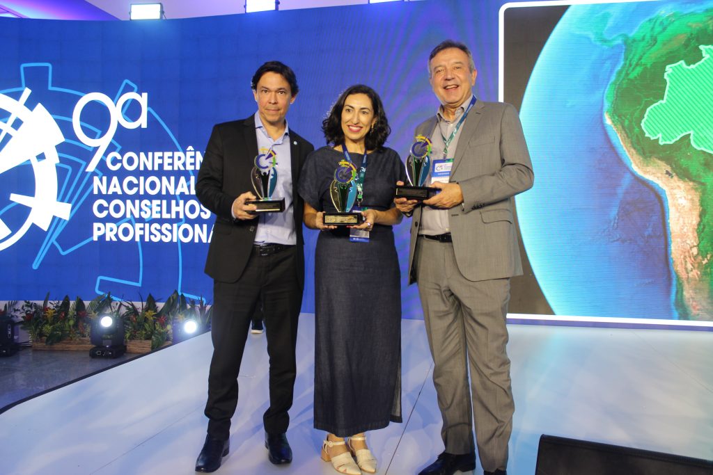 CFQ e CRQs são reconhecidos no Prêmio Melhores Práticas 2025 por iniciativas de inovação e gestão eficiente