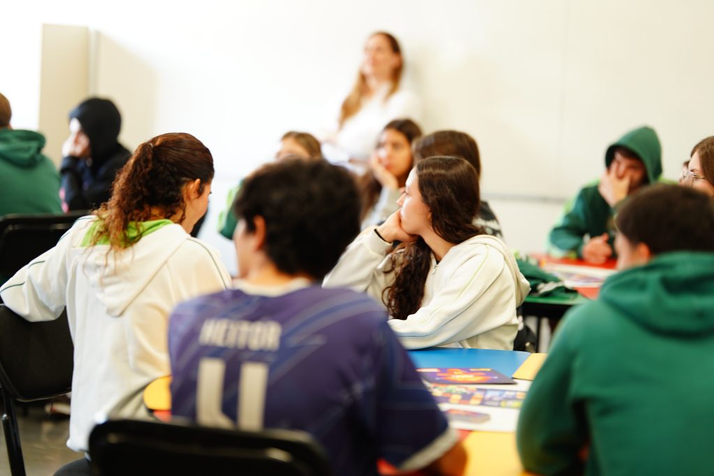 Jogo educativo e palestra sobre Inteligência Artificial marcam Encontro Catarinense de Profissionais da Química