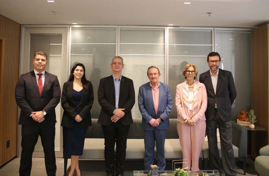 Parceria institucional: CFQ e CFMV avançam em agenda conjunta