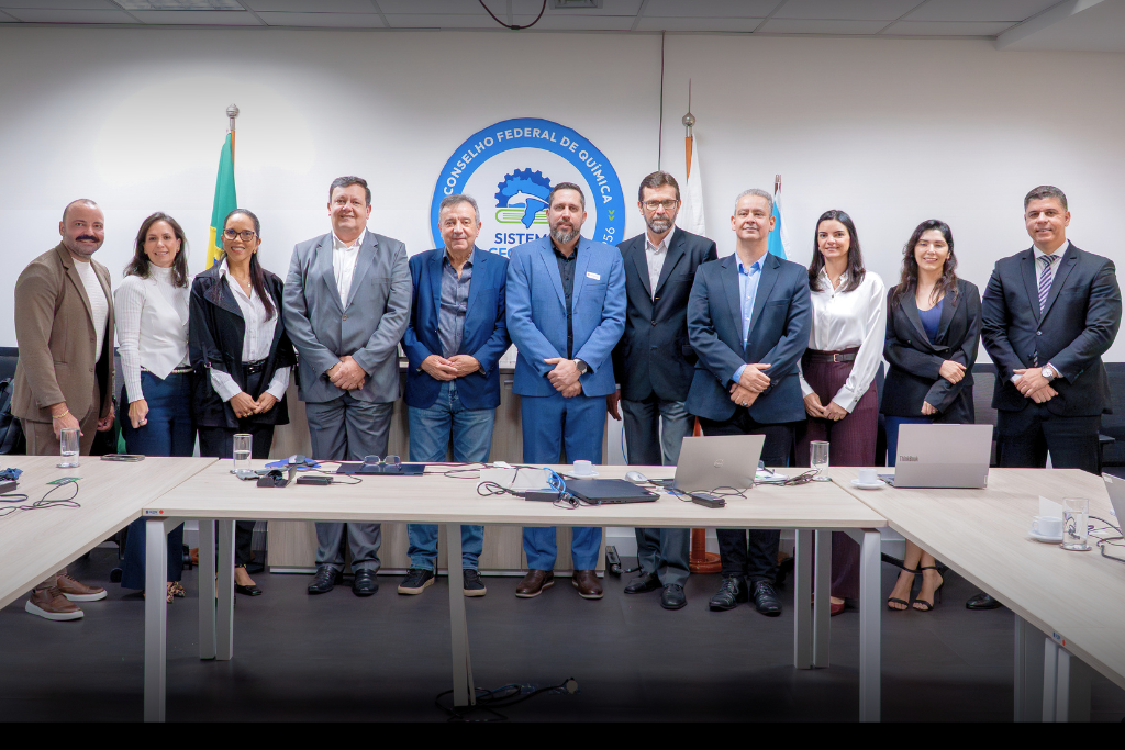 CFQ e ANAPP iniciam diálogo para profissionalizar o setor de piscinas no Brasil
